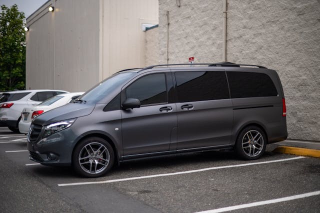 Passenger Vans Image