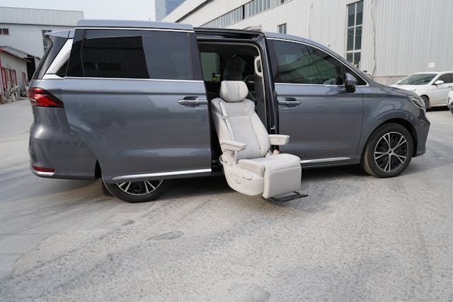 Wheel Chair Van Image