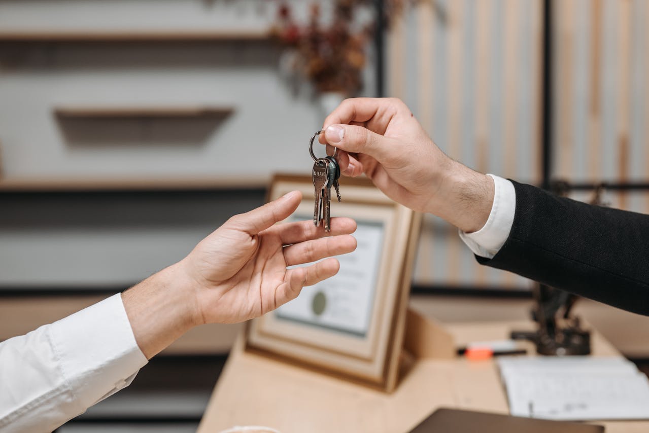 Leasing Keys Picture